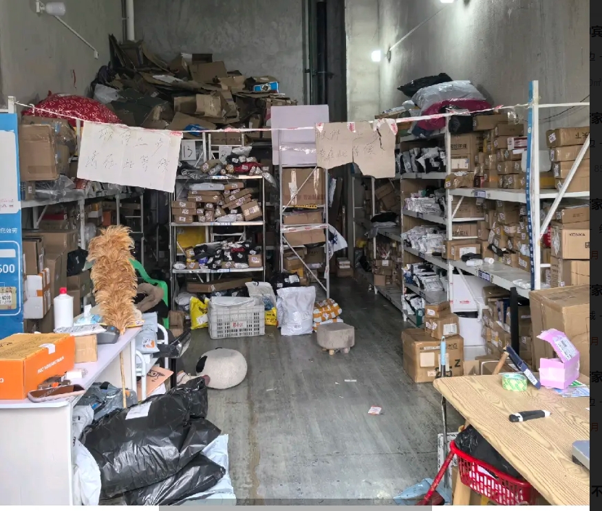 (转让)菜鸟驿站，桶装水一起转让