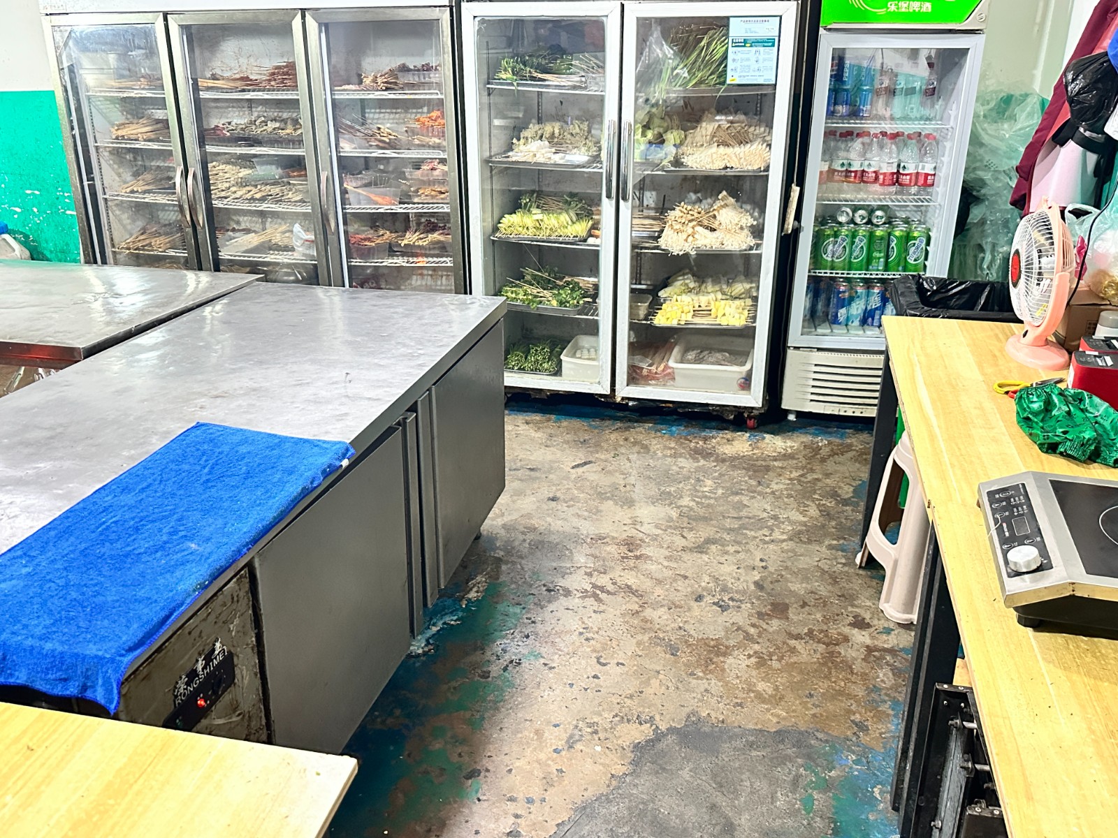 仁怀外卖烧烤店转让   四年老店