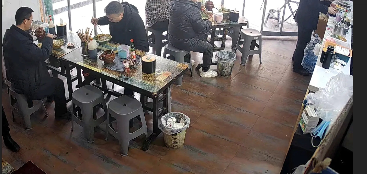 (转让)人流量大，有稳定的客源，因为个人原因急需转让