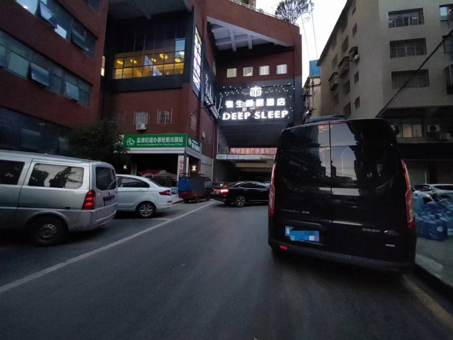 (转让)时尚全新酒店城区转让