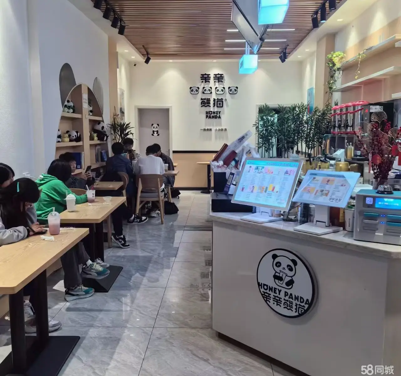 （转让）万豪城临街奶茶店全部打包转让，免费教技术及配方。