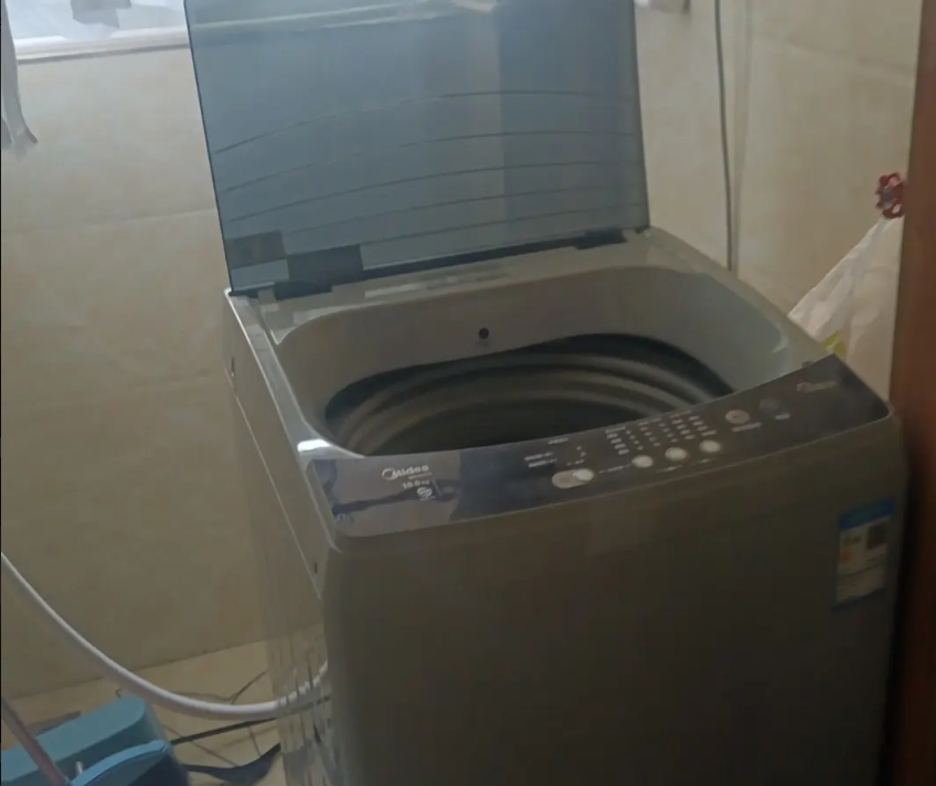 (转让)电梯酒店式公寓带停车场