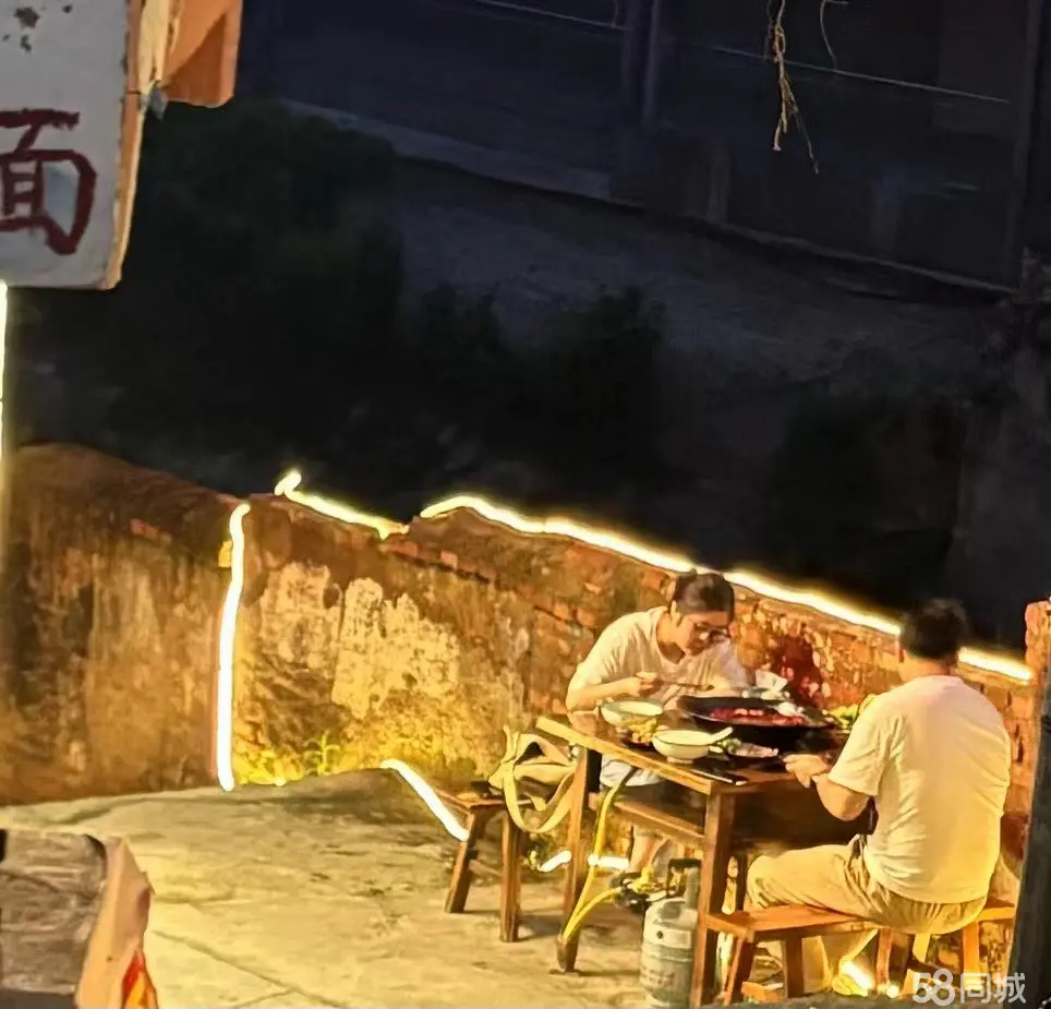（转让位置很方便，在市区医学院附近。