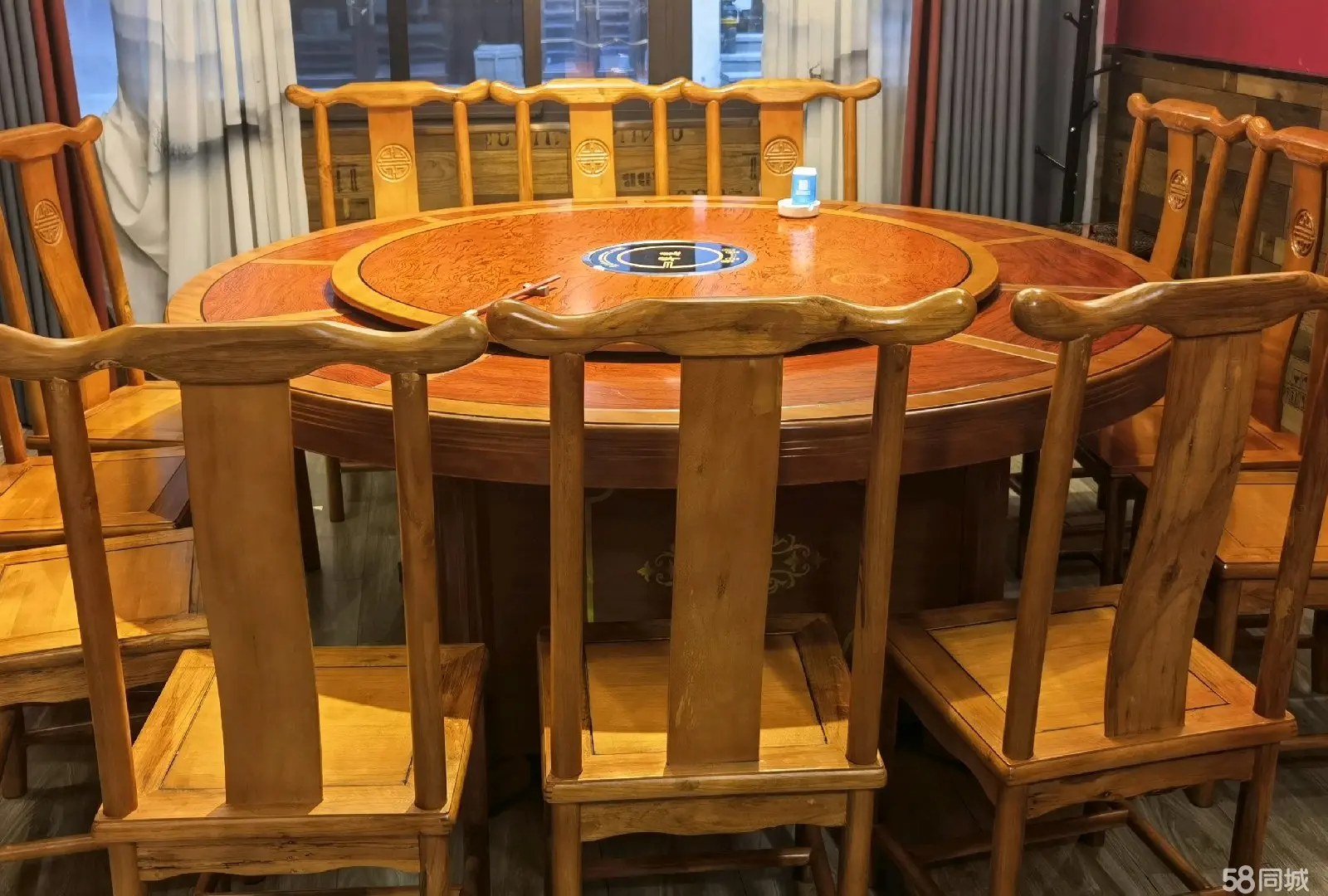 （转让黄牛勿扰汇川古城的饭店！装修非常好！可火锅可炒菜！客源稳定！