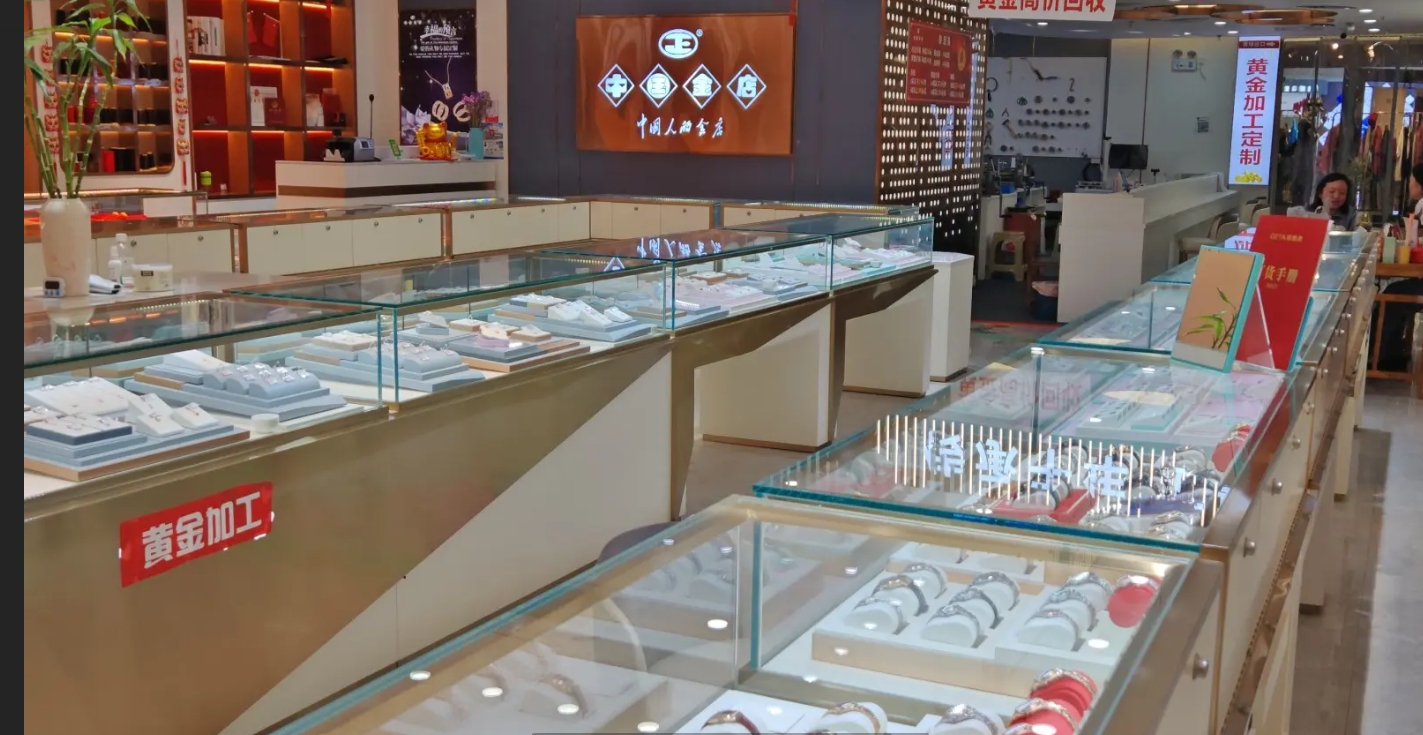 (转让)珠宝首饰门店铺设备完整齐全