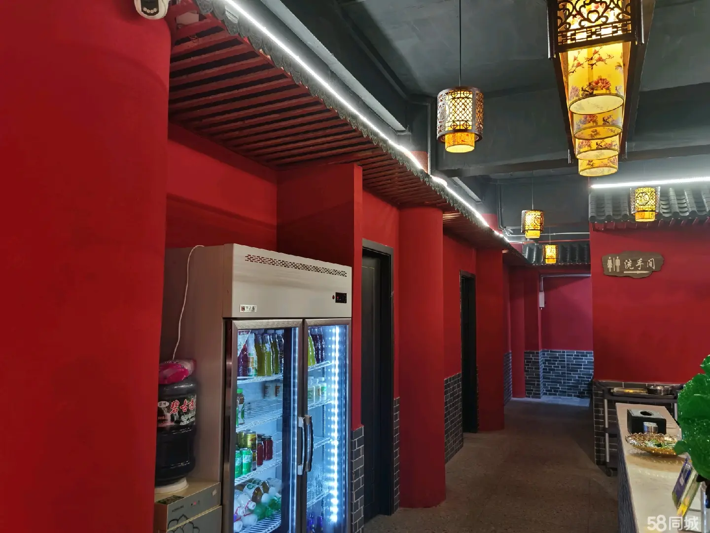 (转让)临街门面，地段非常好，采光好方正