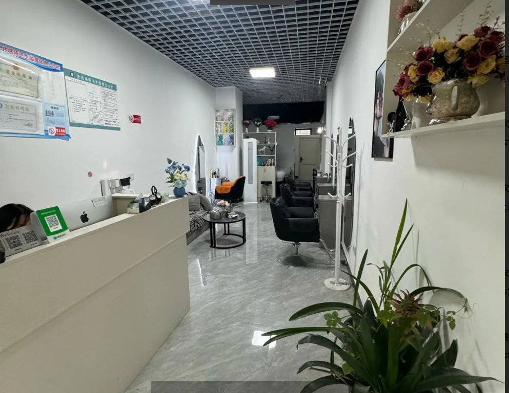 (转让)新蒲一号还房小区临街旺铺出租
