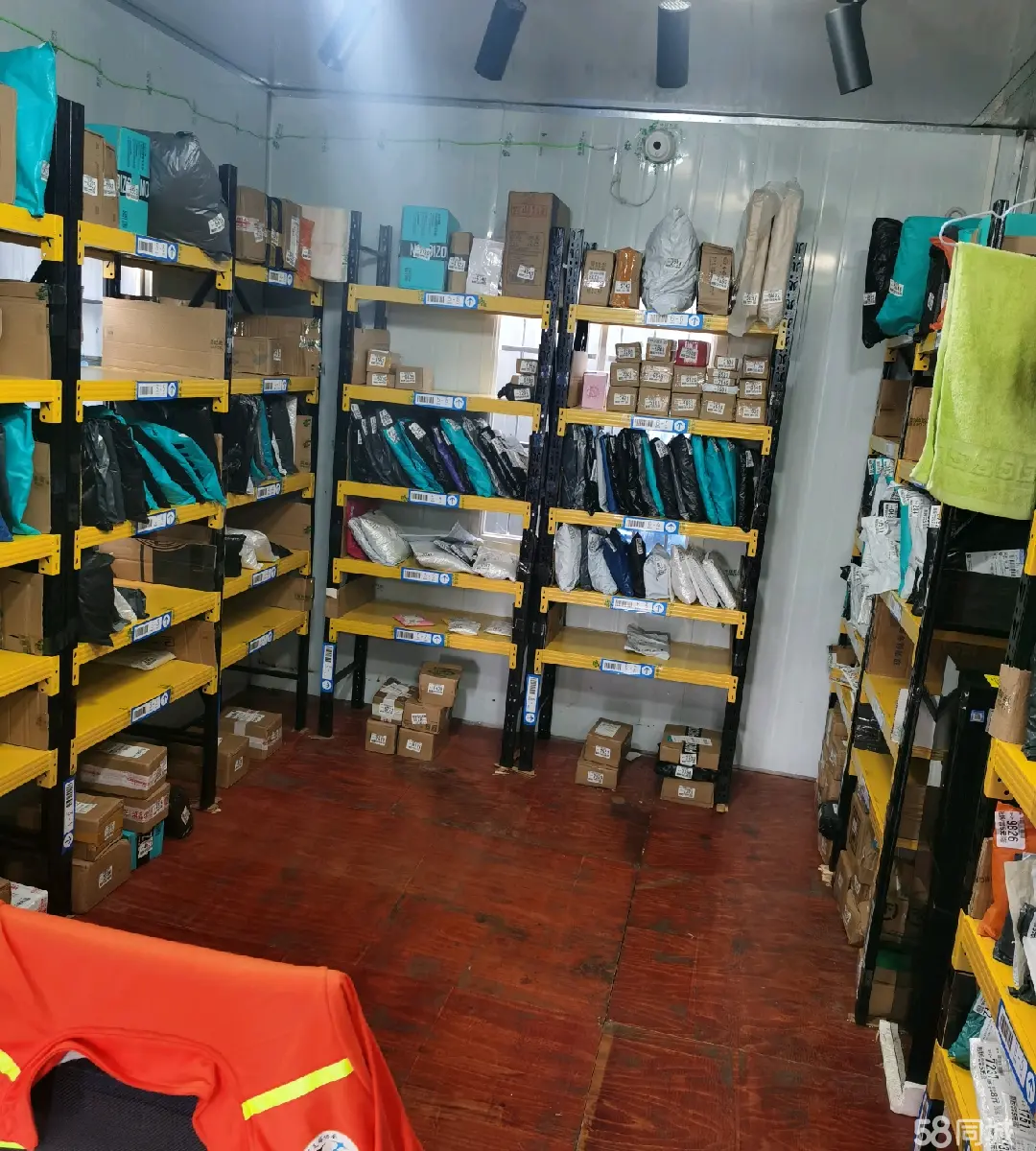经营中学校快递站菜鸟驿站转让或承包