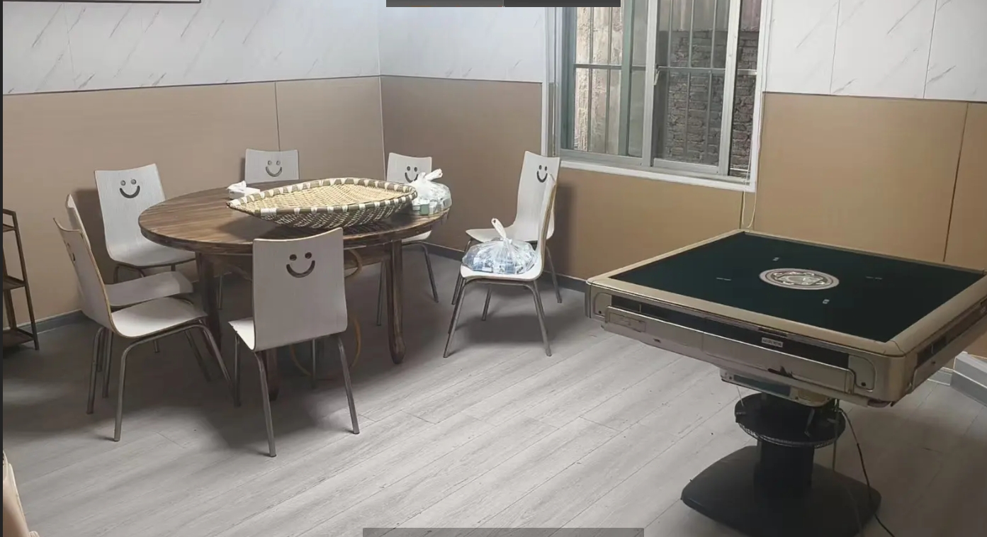 (转让)店铺新装修设备设施齐全临街条件优异