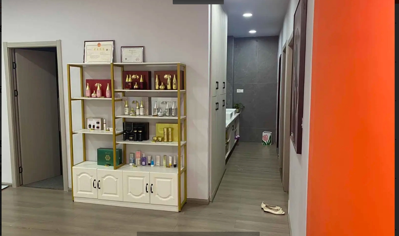 (转让) 店铺设施齐全，接手店铺即可营业有稳定客源