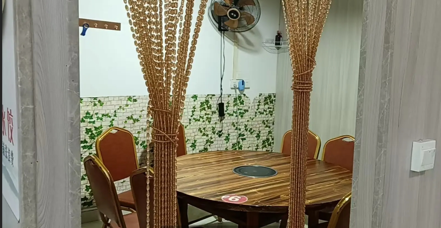(转让)可做早餐，中餐，晚餐，夜宵，店内所有设备设施齐全，