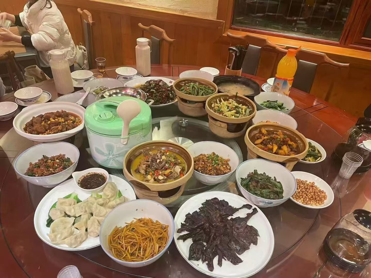 仁怀香榭后门大门头餐馆整体转让