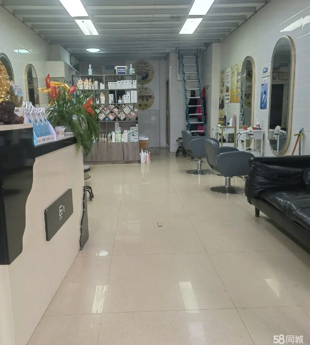 转让）房租面积56.1平米，7年老店，接手可经营