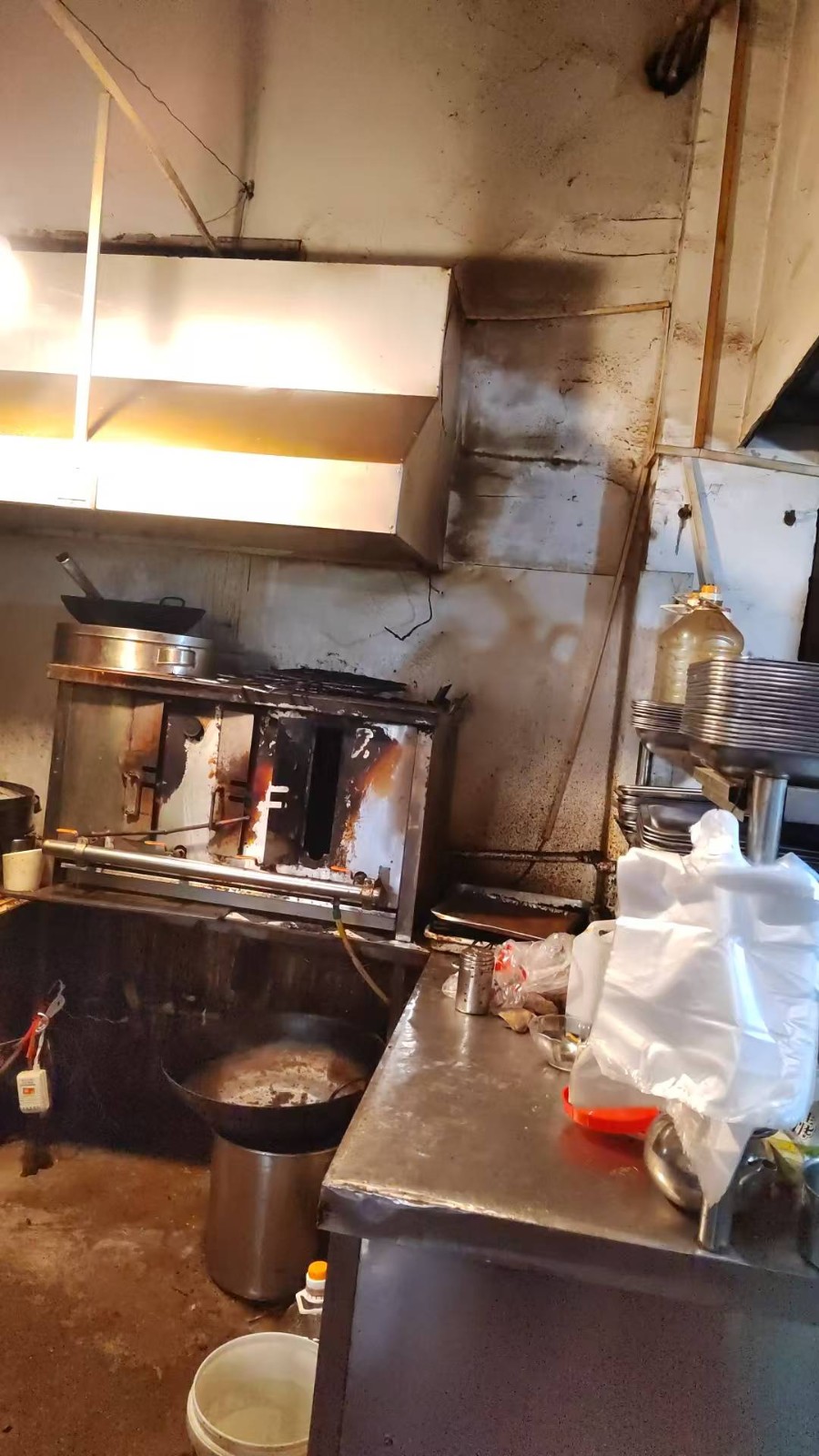 播州区大道边宵夜店转让