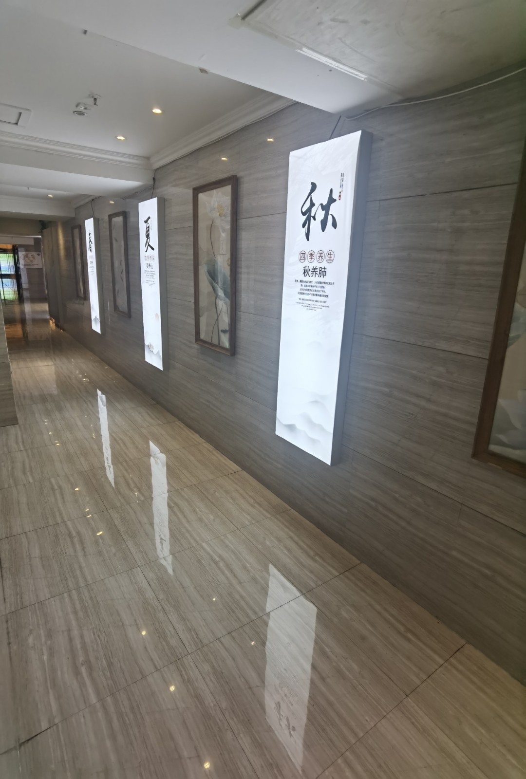 汇川区苏州路成熟商圈美容院带客源整体转让