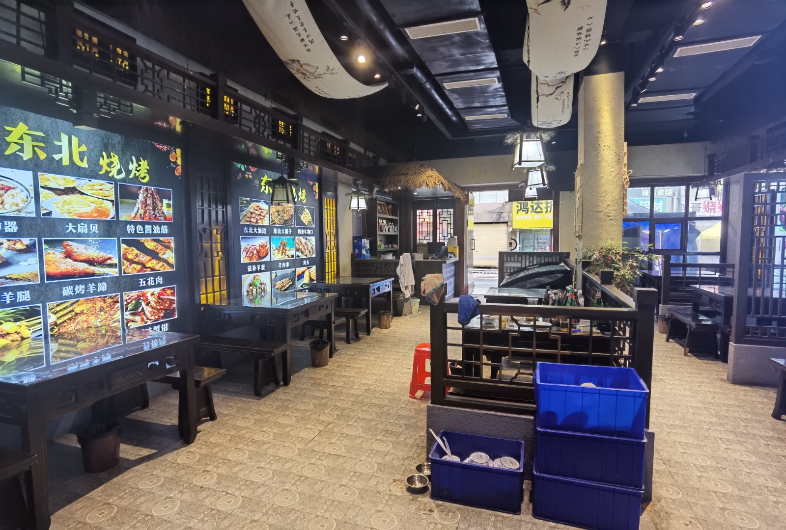 仁怀三转盘市中心阿玛尼商业街对面大型网吧宵夜店转让