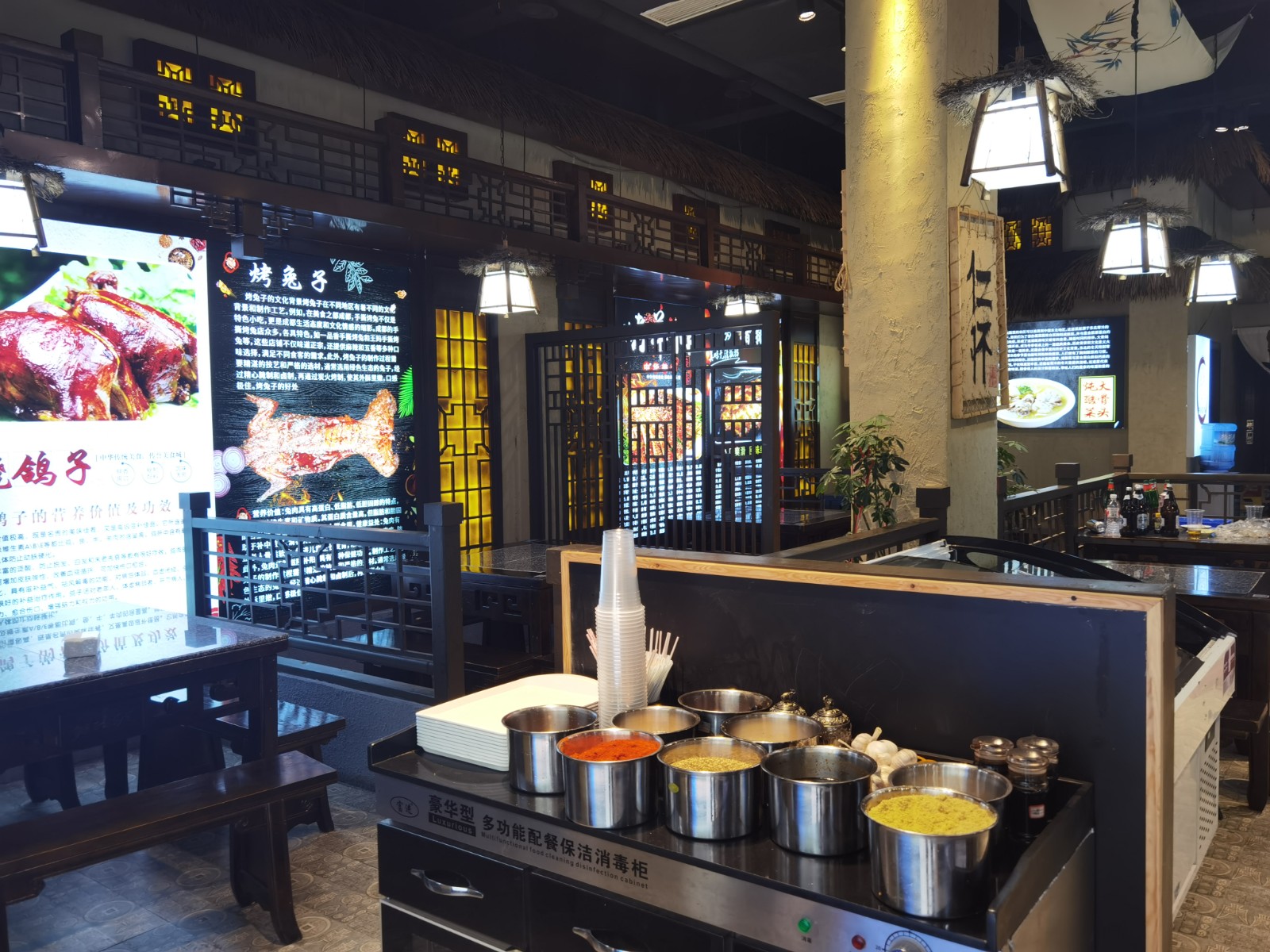 仁怀三转盘市中心阿玛尼商业街对面大型网吧宵夜店转让
