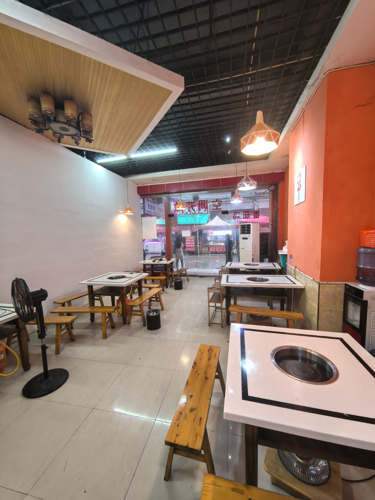红花岗区南门关营业中火锅店转让