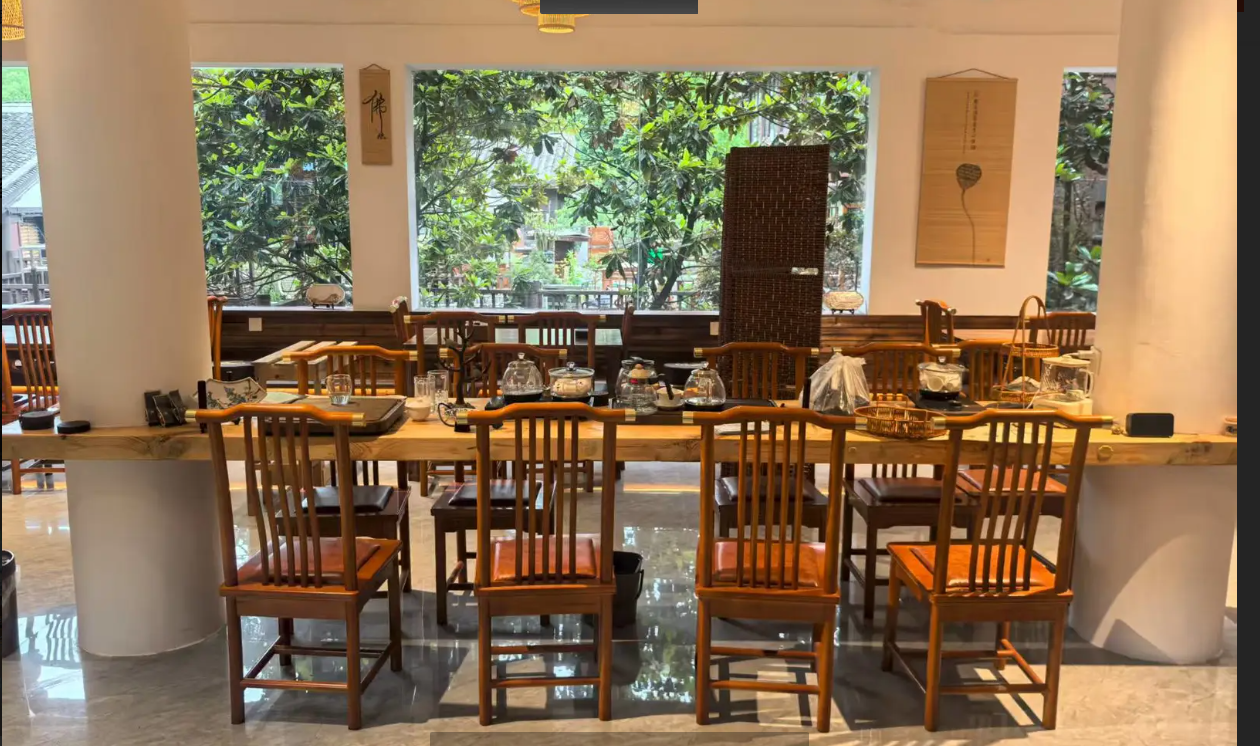 (转让)餐饮店急转，感兴趣面谈，可做餐饮茶馆