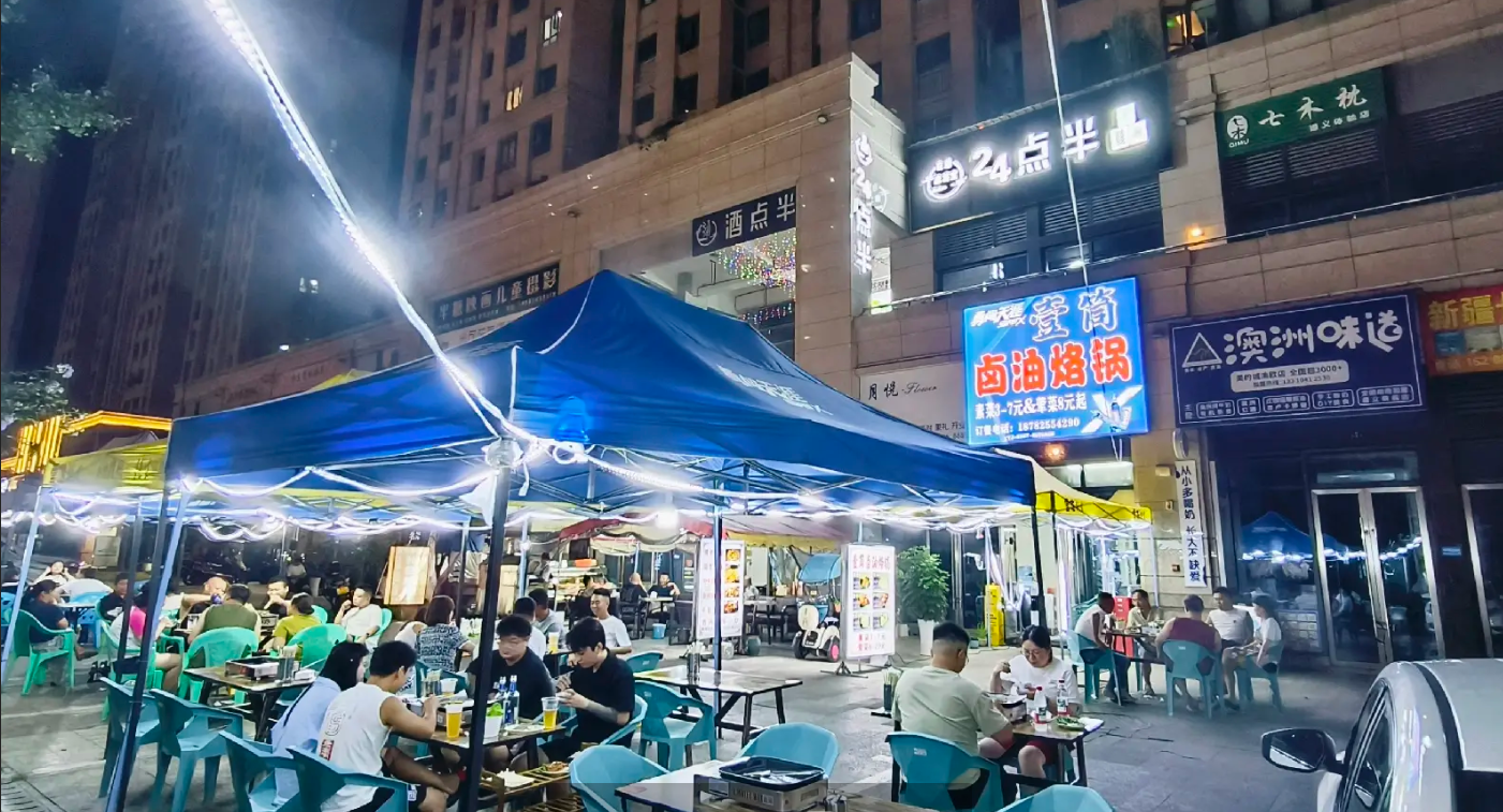 (转让) 店铺转让，店铺接手即可经营，无需装修。价格可谈。