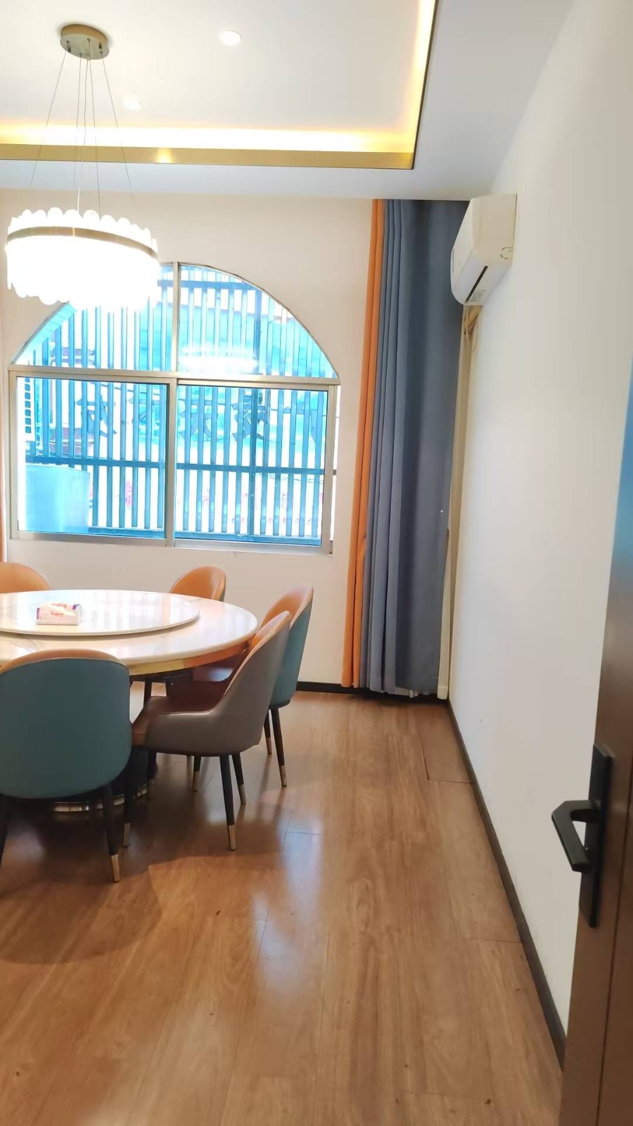 仁怀朝阳医院旁独栋大型餐饮店转让