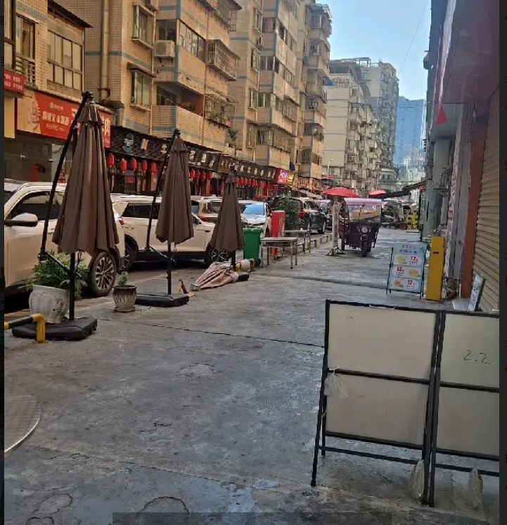 (转让)因家中小孩没人带，现底价转让