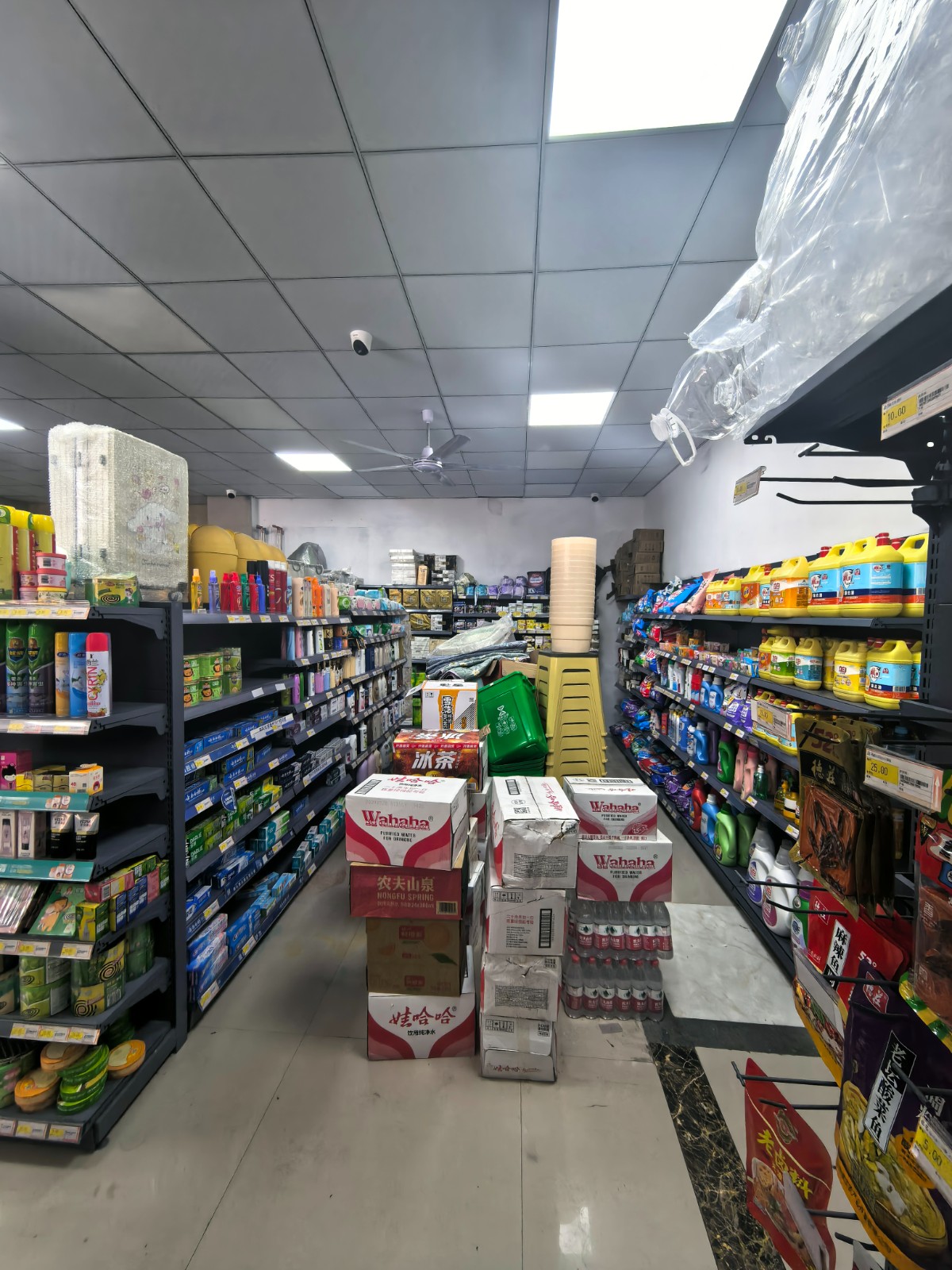 仁怀罗家坝小区门口超市转让带烟证