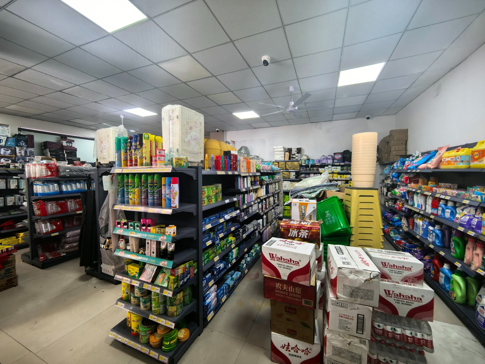 仁怀罗家坝小区门口超市转让带烟证