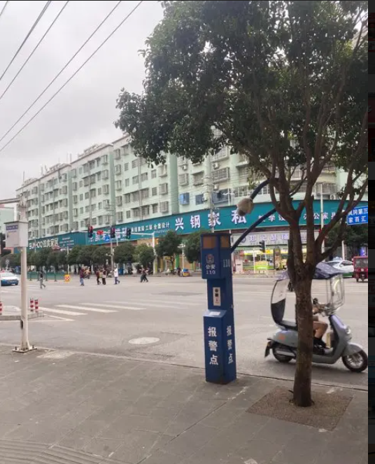 (转让)十字路口，有烟证，有学校