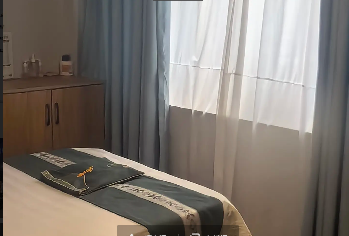 (转让)装让，中心地段的人流量大，有固定客源。