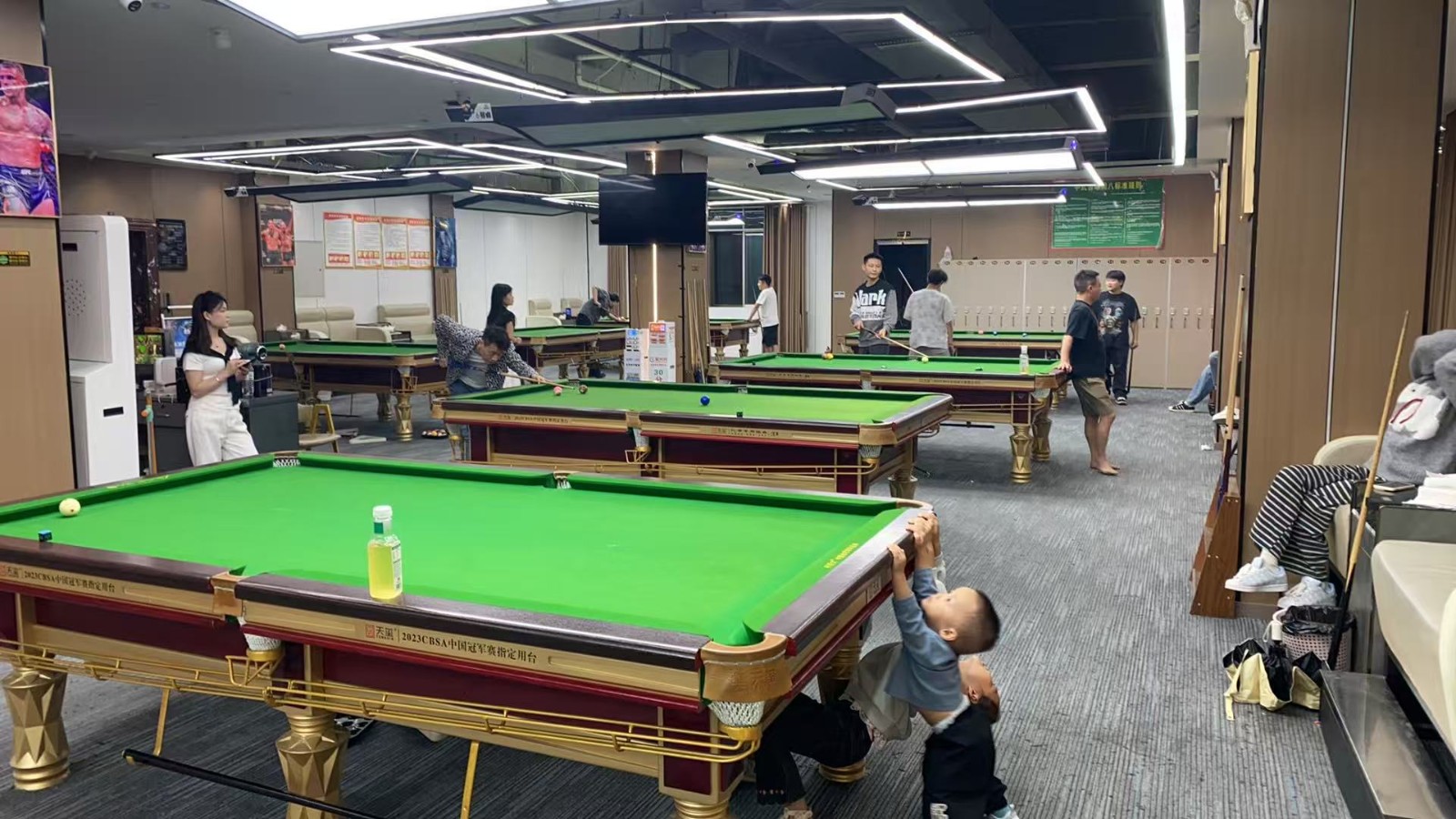 仁怀五转盘中心地段台球室整体转让
