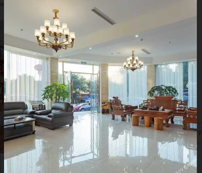 茅台镇新厂大门酱王大酒店转让