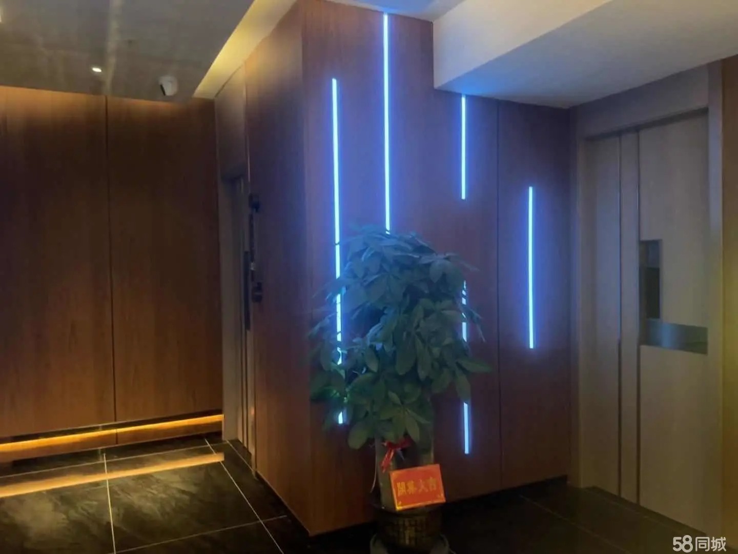 (转让)转让/承包出租足浴店，新店装修，设施配套齐全，见钱就转。