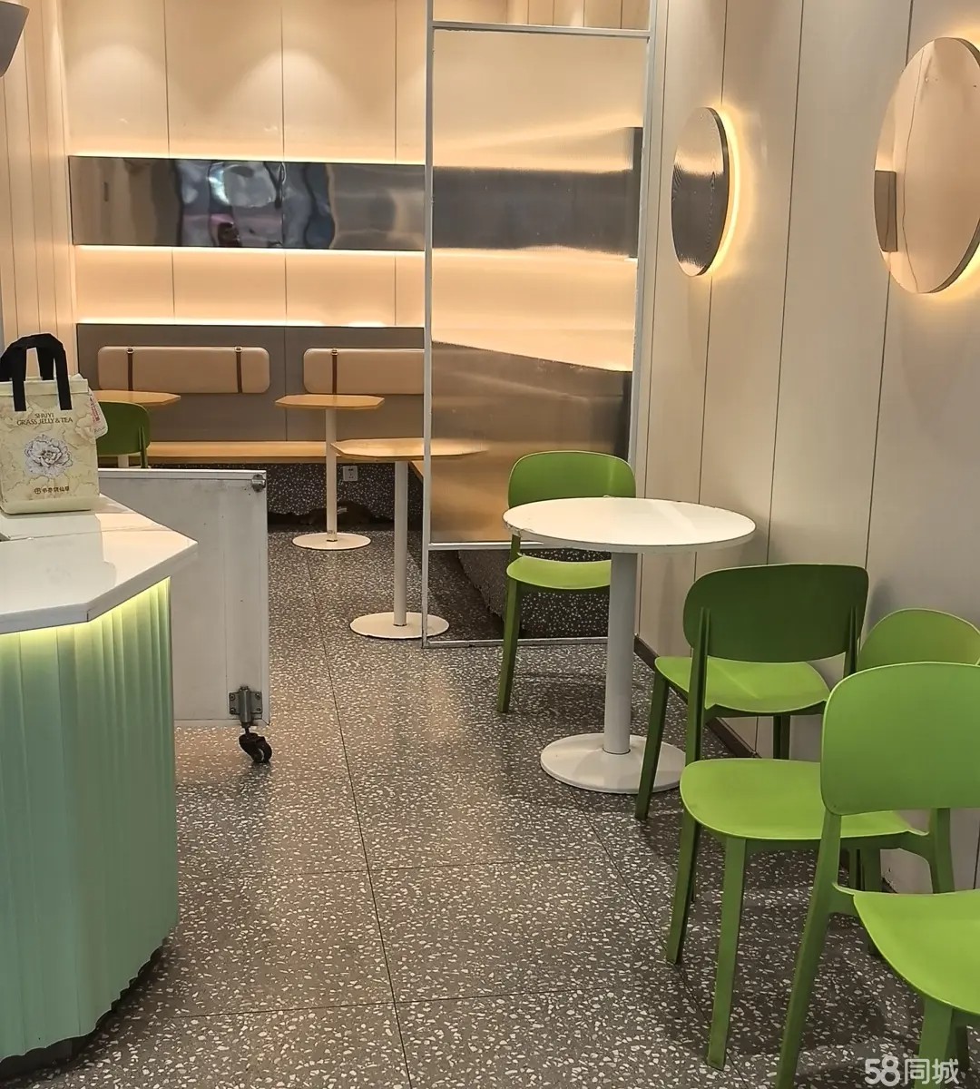 （转让）中心地带，人流多，生意好