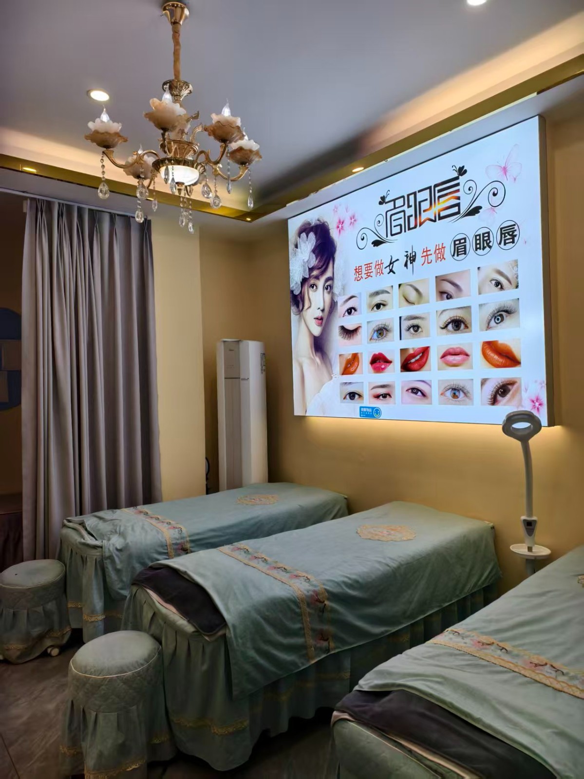 中华路成熟商圈美容美甲店整体打包转让