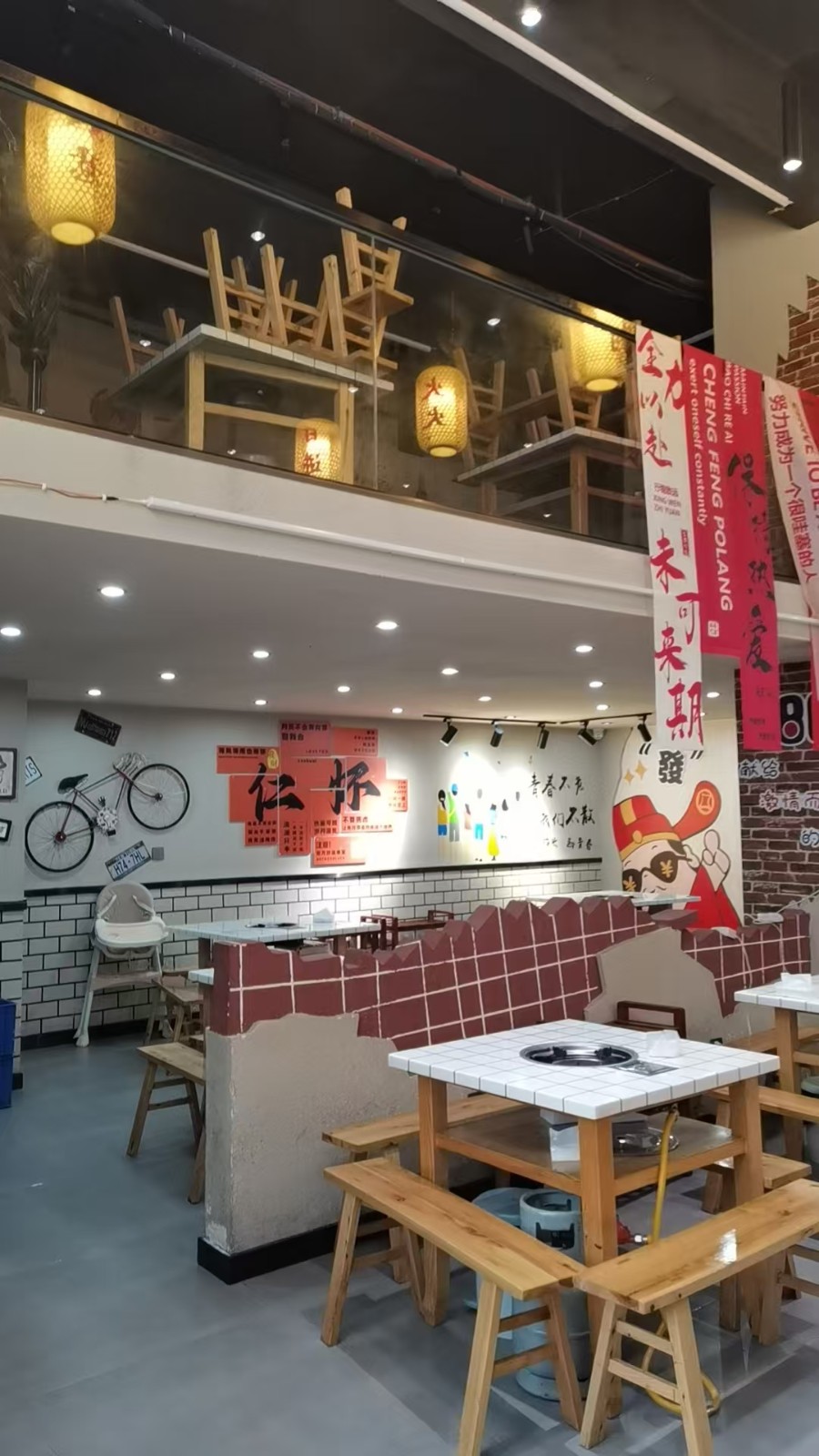 仁怀葡萄井临街火锅店整体转让