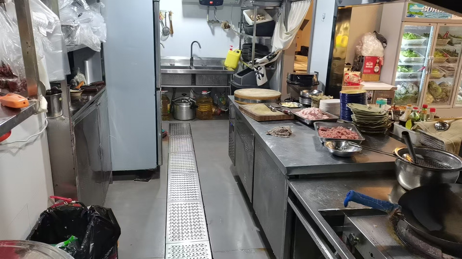 仁怀葡萄井临街火锅店整体转让