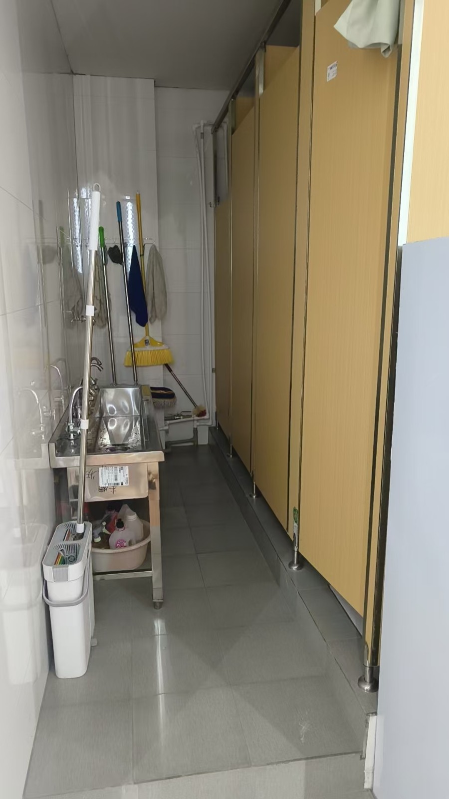 仁怀国酒城学校门口午托园带生源转让