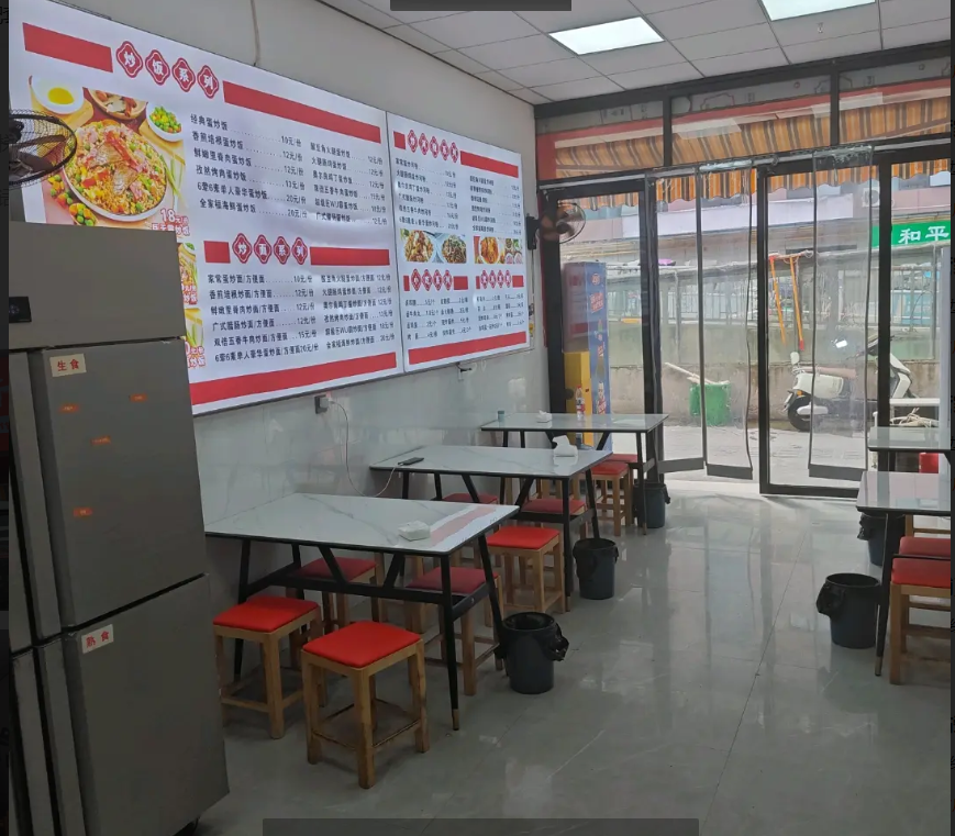 (转让)医院对面时代天街里面人流量大