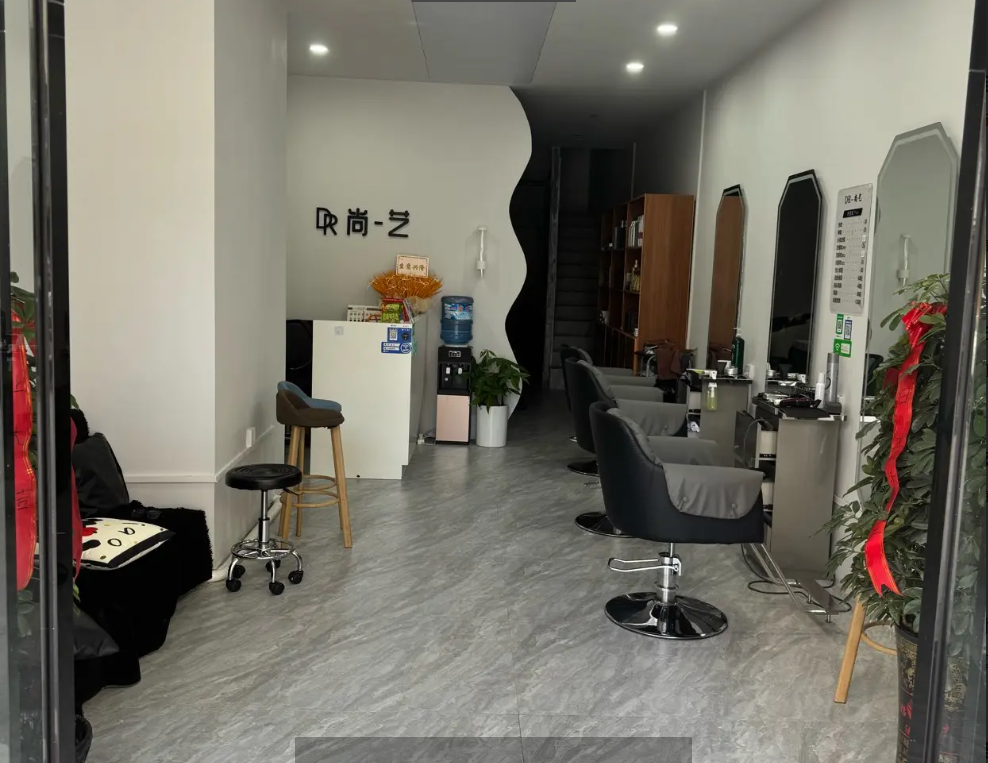 (转让)对面菜市场边上就是步行街有二楼因为怀孕了做不了了