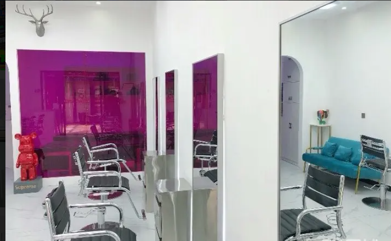 (转让)新蒲林达美食街二楼理发店转让