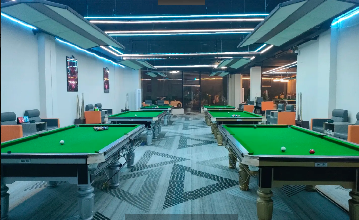 (转让)位于河边，小区楼下，餐馆旁