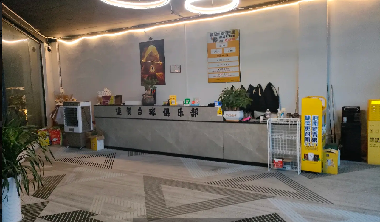 (转让)位于河边，小区楼下，餐馆旁