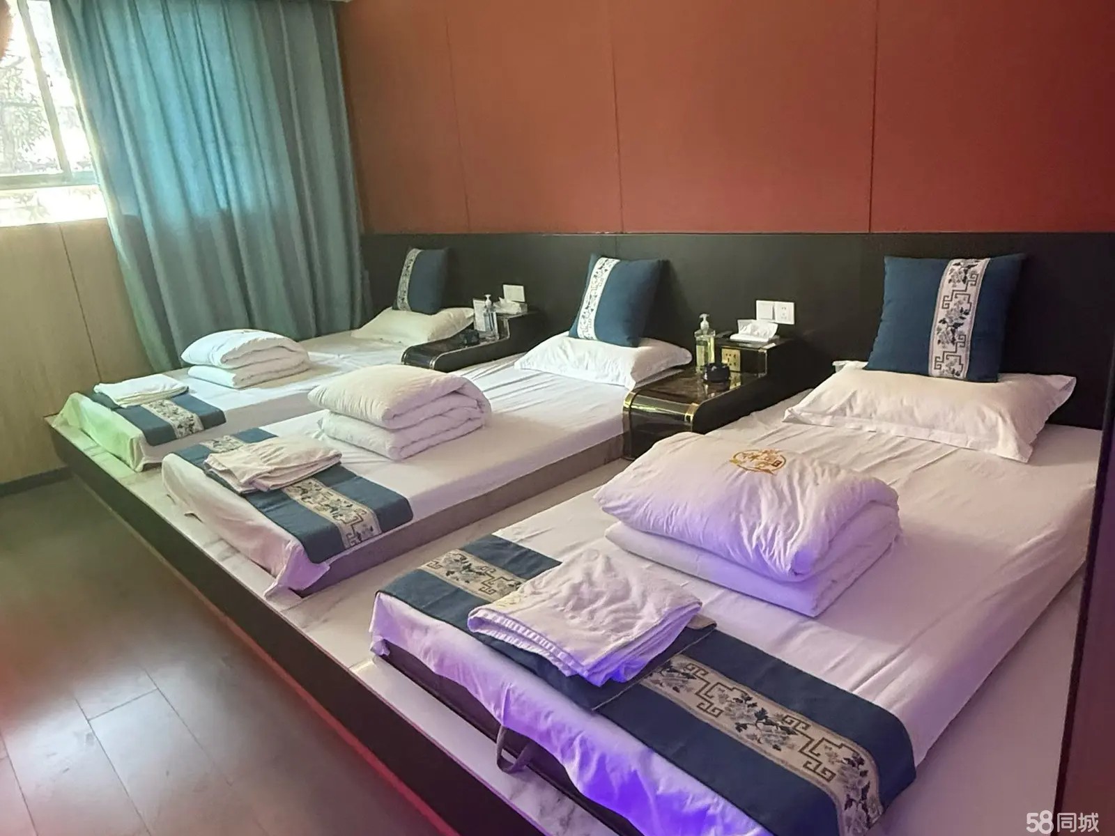 （转让）足疗店转让（个人房源）中介勿扰。地理环境位置优越，有固定客源