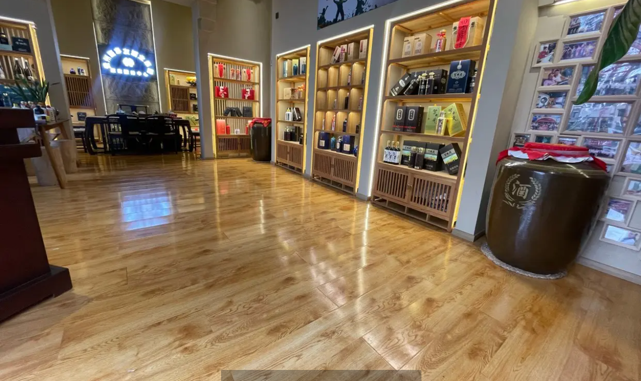 (转让)交通便利、停车方便、营商环境好、商业办公区、租金不高