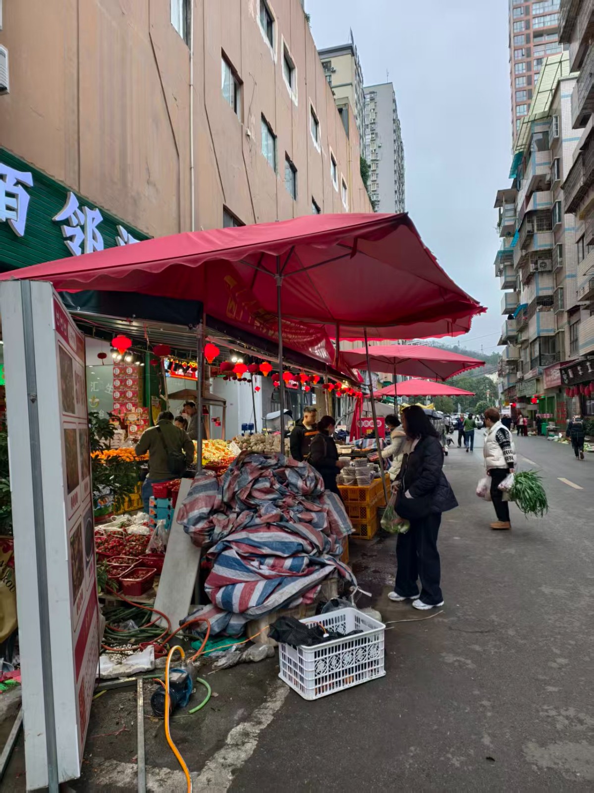 珠海路可外摆餐饮门面整体转让