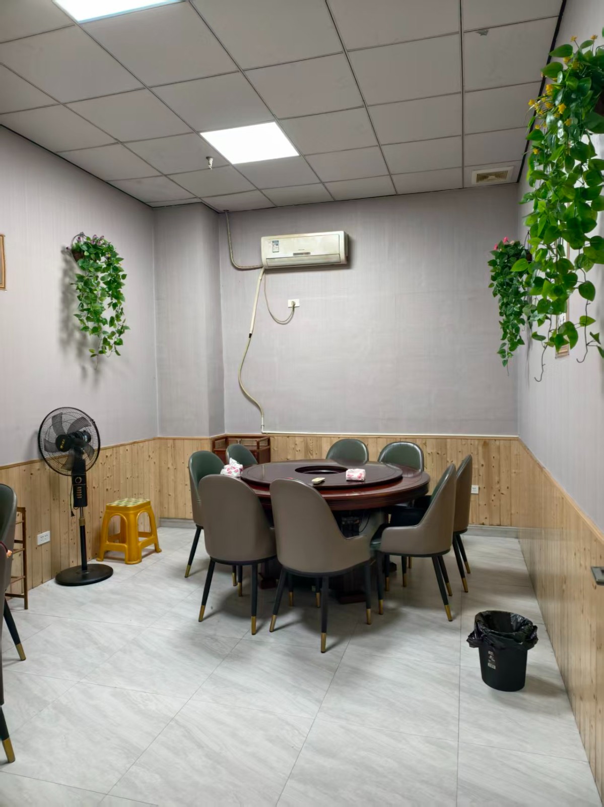 珠海路可外摆餐饮门面整体转让