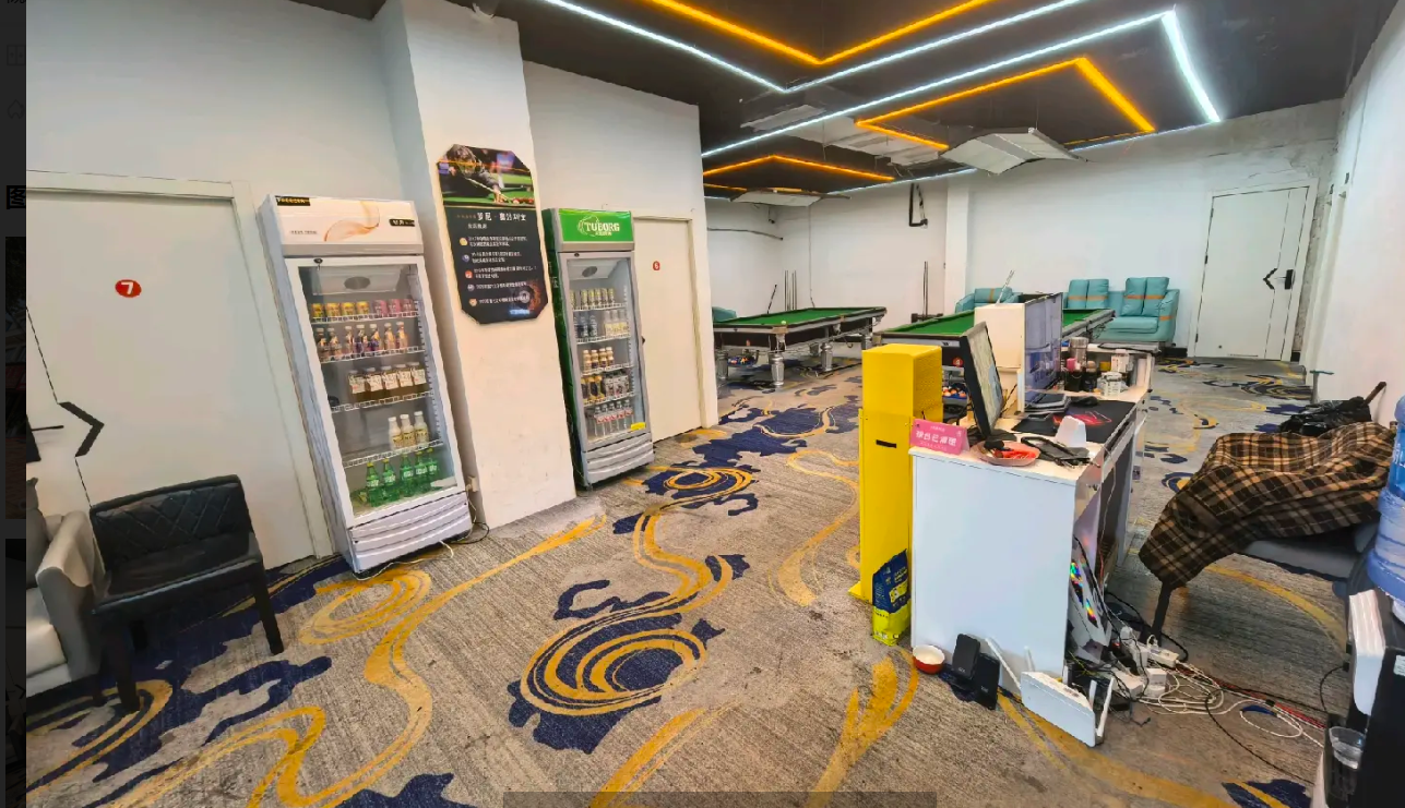 (转让)台球室转让，面积200平两张养氏银腿三张普台，两间包房