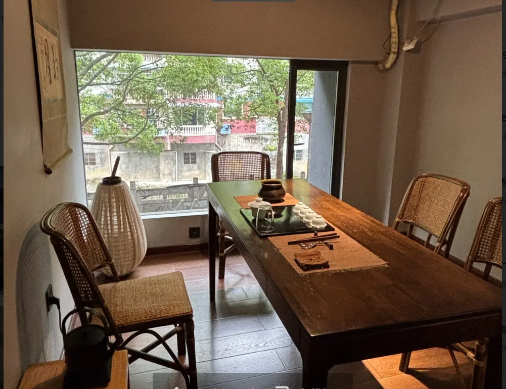 (转让)成熟商圈，临街商铺，装修高档齐全